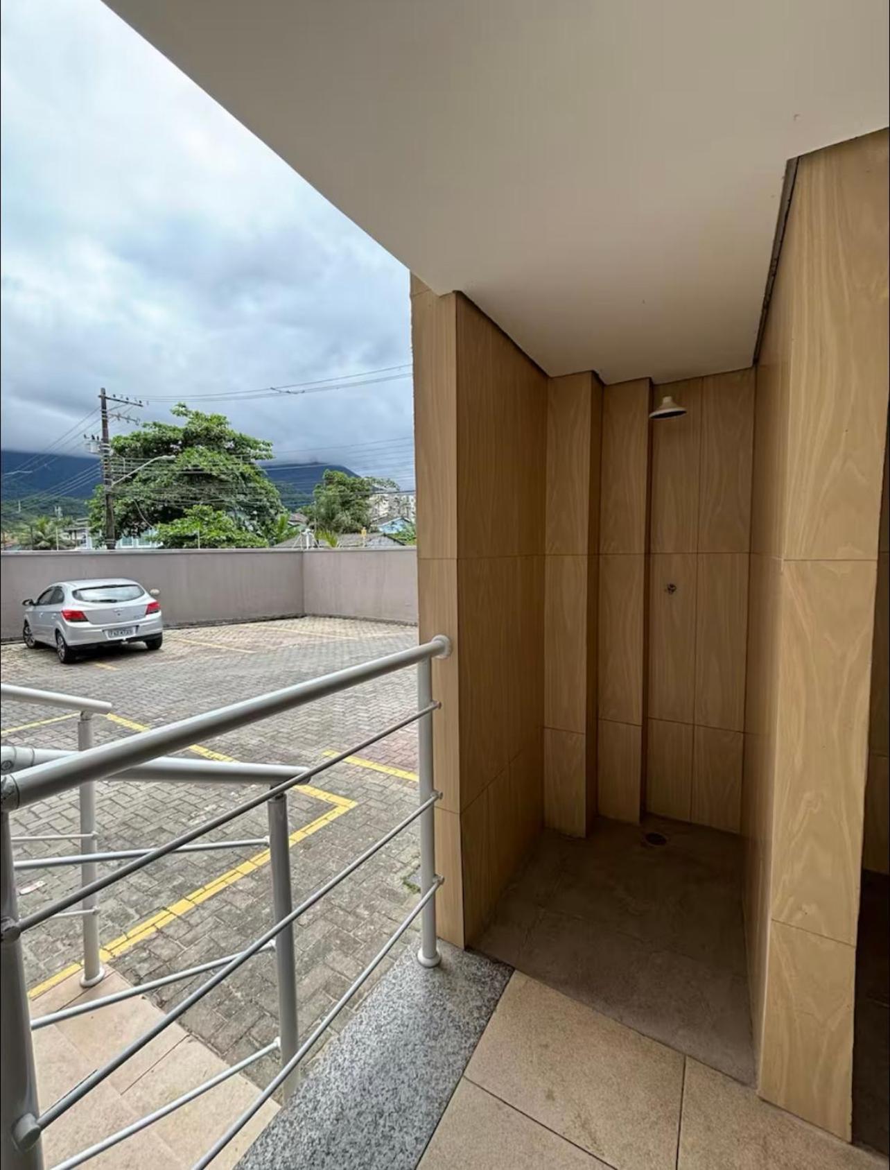 Apartamento Beira Mar - Praia Massaguacu Caraguatatuba Eksteriør bilde